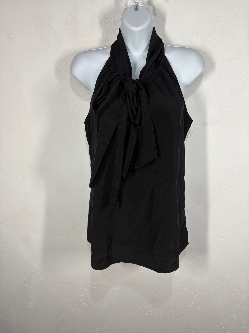 Old Navy Black Halter Tie-Neck Women's Top size small